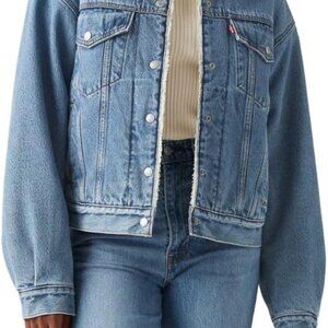 Women's 90s Sherpa Trucker Jacket Standard and Plus